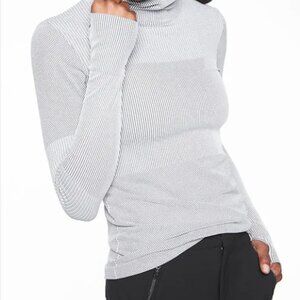 Athleta Flurry Base Layer Turtleneck